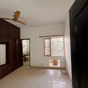 Room in 2 BHK Apartment at Shipra Krishna Vista, Shipra Suncity – for Sale