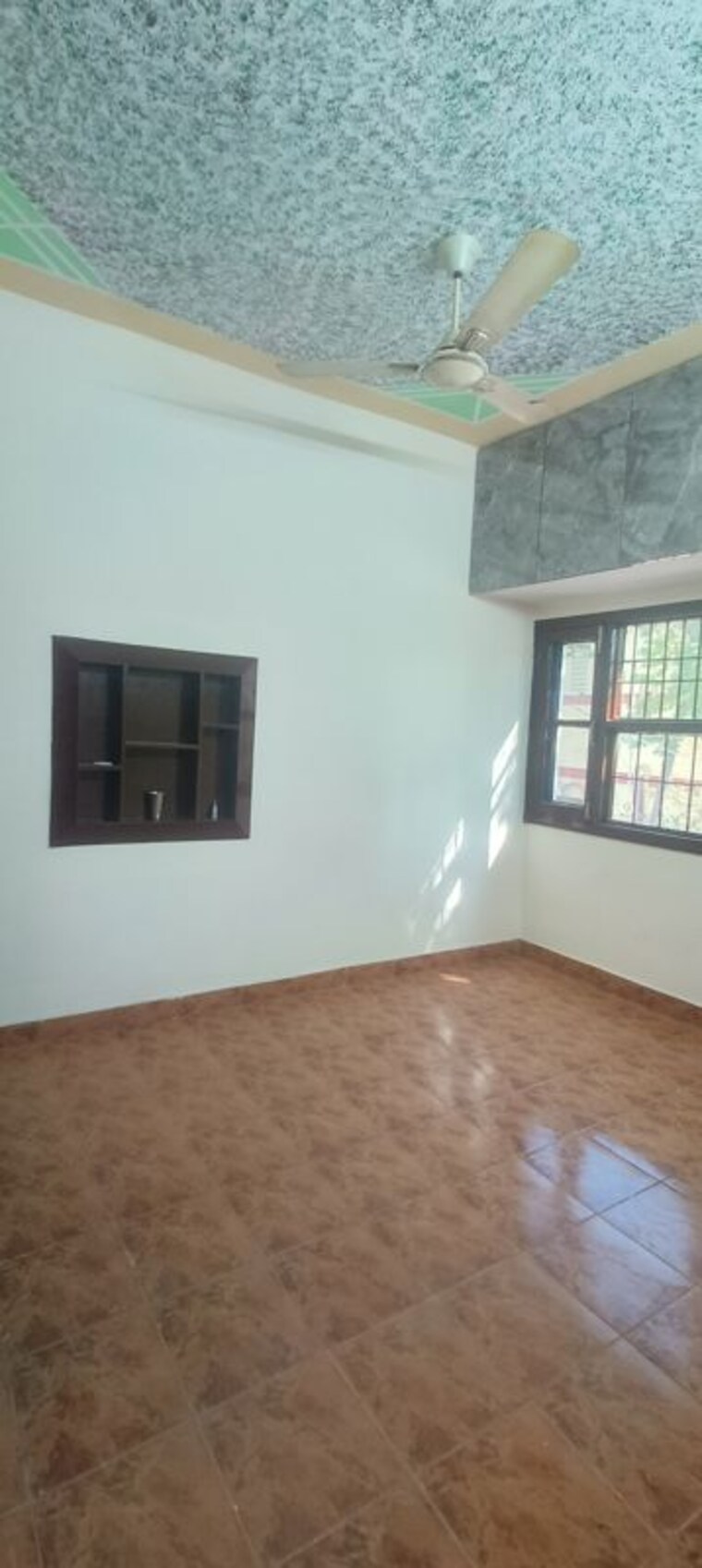 Room, sector 44 1 Bedroom 400 Sq.Ft. Independent House In Sector 44 Chandigarh 9947994