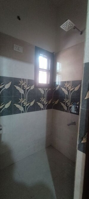 Furnished Amenities in 1 BHK Independent House at Sector 44 – for Rent