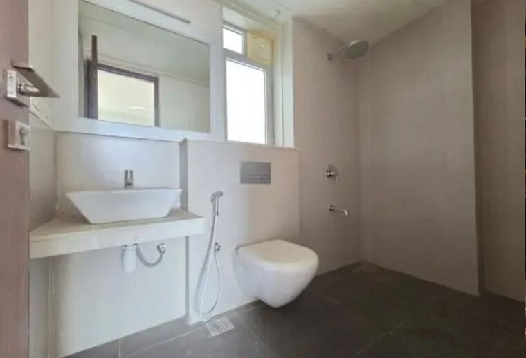 Bathroom, piramal-vaikunth 2 Bedroom 708 Sq.Ft. Apartment In Balkum Pada Thane 9947987