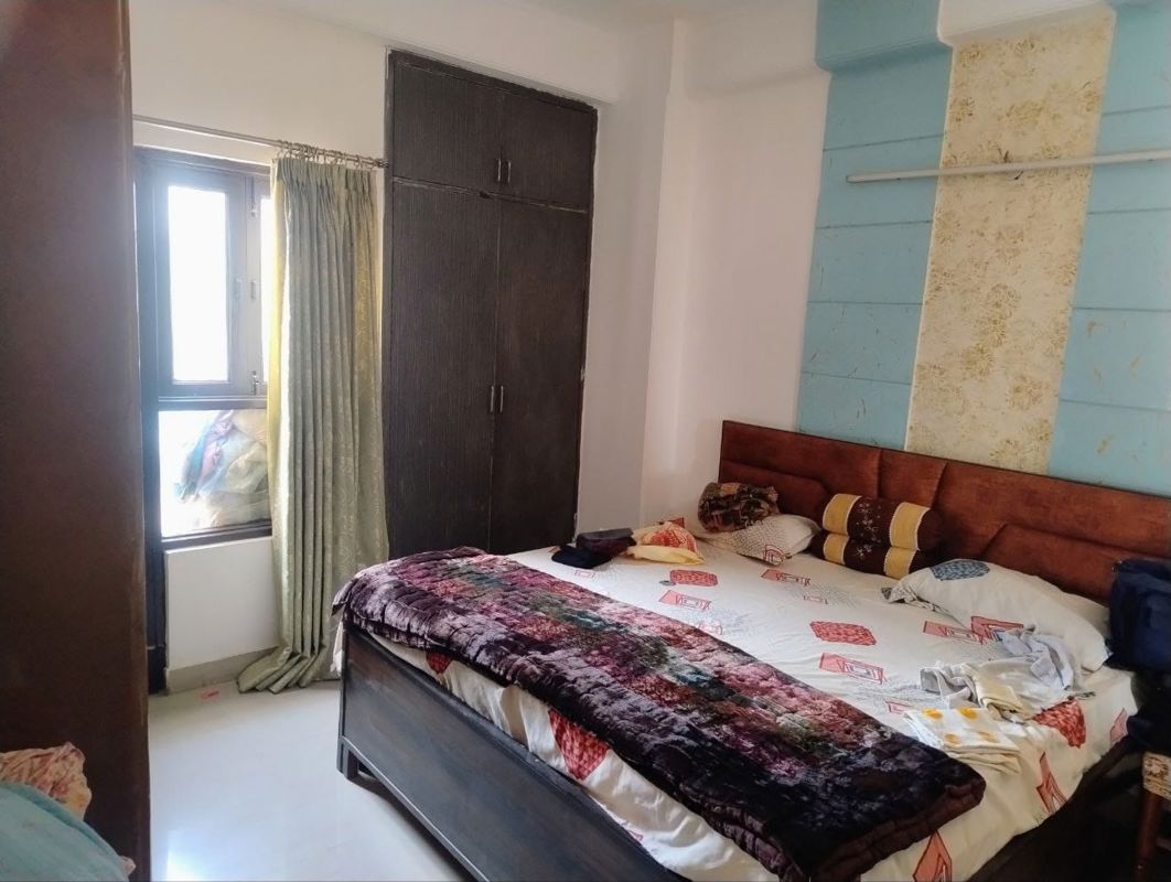 2 BHK Apartment For Rent in Windsor Arrow