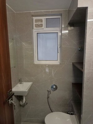 Bathroom in 4 BHK Apartment at Prabhadevi CHS, Prabhadevi – for Sale