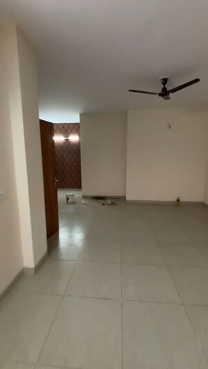 Hall in 2.5 BHK Builder Floor at Wave Prime Floors, Wave City – for Rent