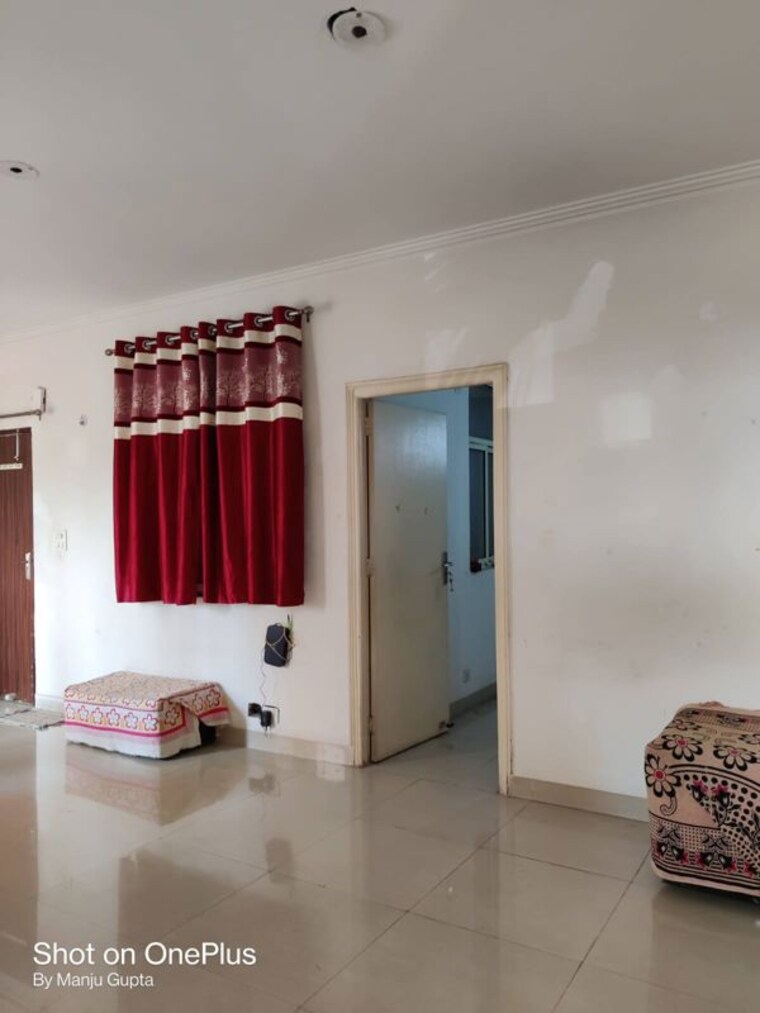 Living Room, dasnac-designarch-e-homes 2 Bedroom 1100 Sq.Ft. Apartment In Upsidc Site C Greater Noida 9948069