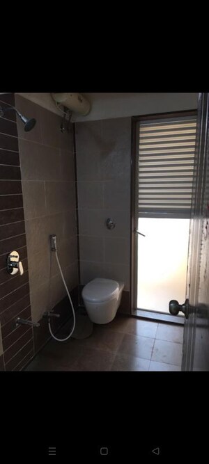 Bathroom in 2 BHK Apartment at Fenklin Belleza, Ghodbunder Road – for Sale