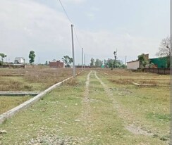 Plot For Sale in Sector 77