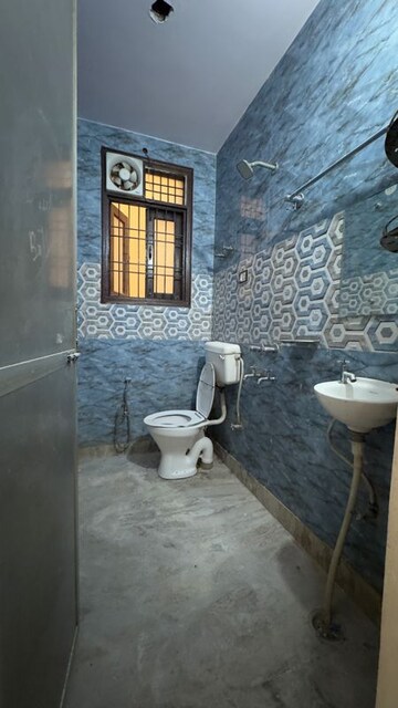 Bathroom in 1 BHK Builder Floor at Chattarpur – for Rent