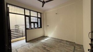 Room in 1 BHK Builder Floor at Chattarpur – for Rent