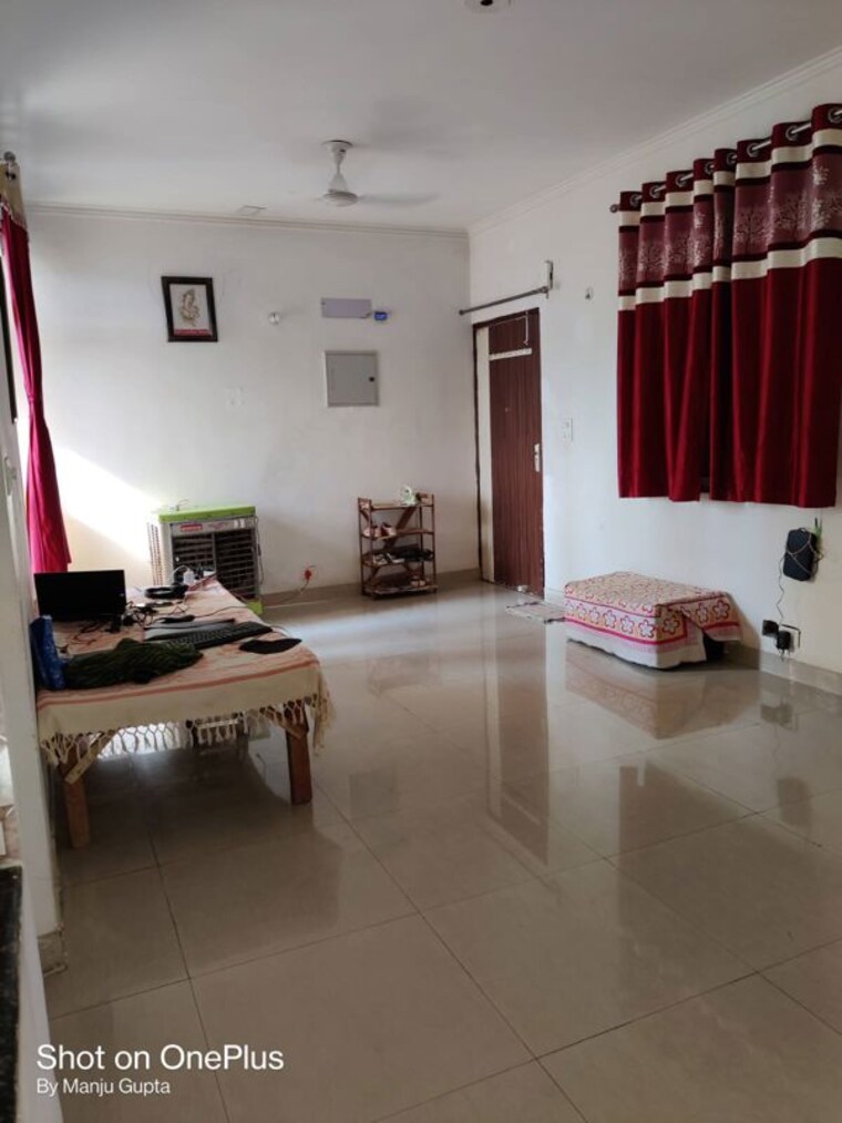 Living Room, dasnac-designarch-e-homes 2 Bedroom 1100 Sq.Ft. Apartment In Upsidc Site C Greater Noida 9948088