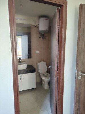 Bathroom in 3 BHK Apartment at Ansal Highland Park, Tikampur 54 – for Rent