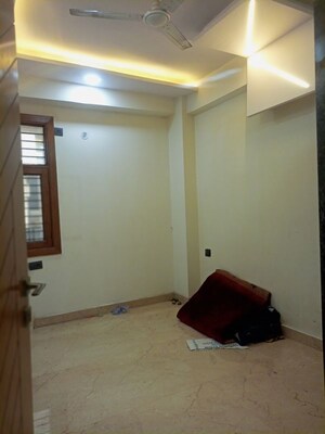 Room in 1 BHK Builder Floor at Sarfabad Village – for Sale