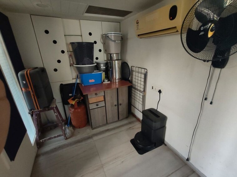 Other, mahim 1 Bedroom 540 Sq.Ft. Apartment In Mahim Mumbai 9948155