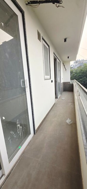 Balcony in 3 BHK Builder Floor at Saket – for Rent