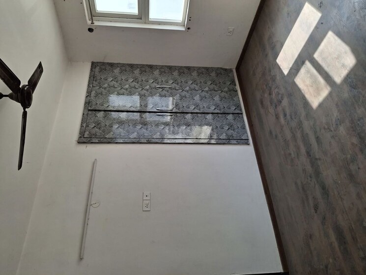 Room, urban-axis-urban-woods 2.5 Bedroom 1000 Sq.Ft. Apartment In Sushant Golf City Lucknow 9948192