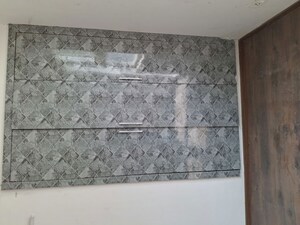 Room in 2.5 BHK Apartment at Urban Axis Urban Woods, Sushant Golf City – for Rent