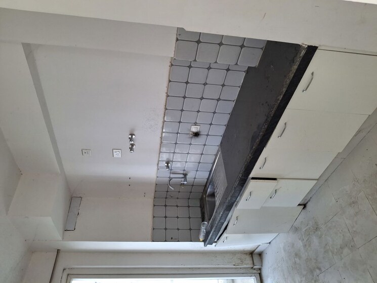 Kitchen, urban-axis-urban-woods 2.5 Bedroom 1000 Sq.Ft. Apartment In Sushant Golf City Lucknow 9948192