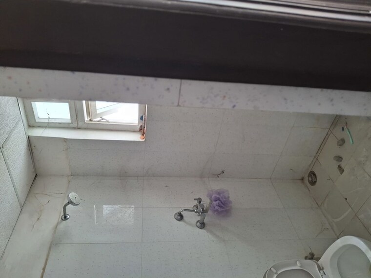 Bathroom, urban-axis-urban-woods 2.5 Bedroom 1000 Sq.Ft. Apartment In Sushant Golf City Lucknow 9948192