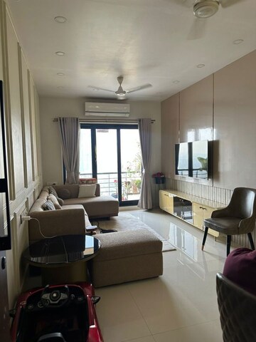 2 BHK Apartment For Rent in K Raheja Raheja Residency, Malad East