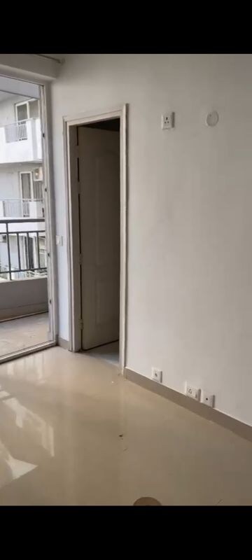 Room in 3 BHK Apartment at Anant Raj Maceo, Sector 91 – for Sale