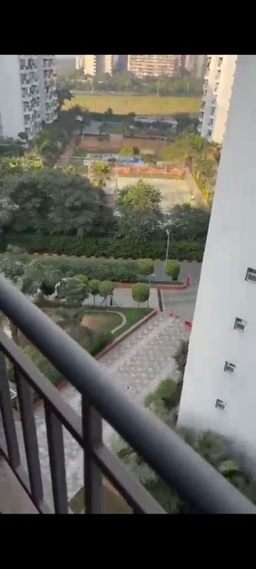 3 BHK + Servant Room Apartment For Sale in Anant Raj Maceo
