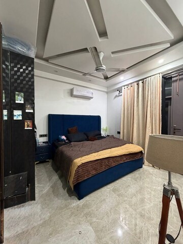 Bedroom in 3 BHK Builder Floor at Vasant Kunj – for Rent