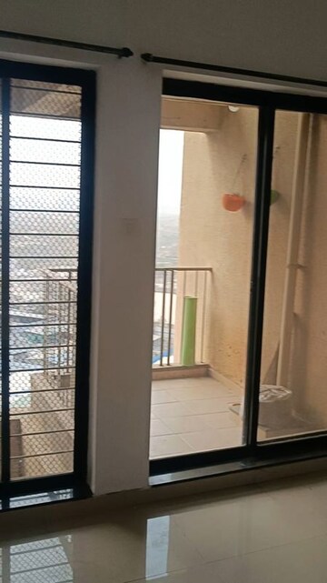 1.5 BHK Apartment For Rent in Pride World City Long Island, Charholi Budruk