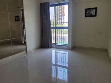 2 BHK Apartment For Sale in Kumar Palmspring Towers, Undri