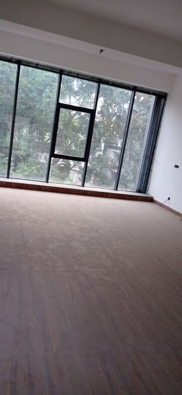  Office Space For Rent in Salugara