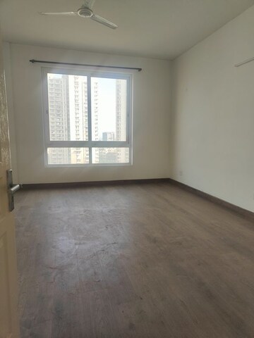 Room in 4 BHK Apartment at Alphacorp Gurgaon One 84, Sector 84 – for Sale