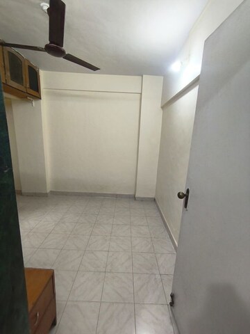 Bathroom in 1 BHK Apartment at Green Field B CHS LTD, Andheri East – for Rent