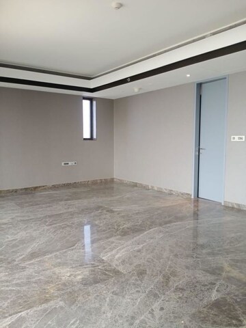 Room in 4 BHK Apartment at Lodha Trump Tower, Worli – for Sale