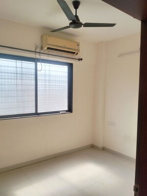 Room in 2 BHK Apartment at Majestique 38 Park Majestique, Undri – for Sale