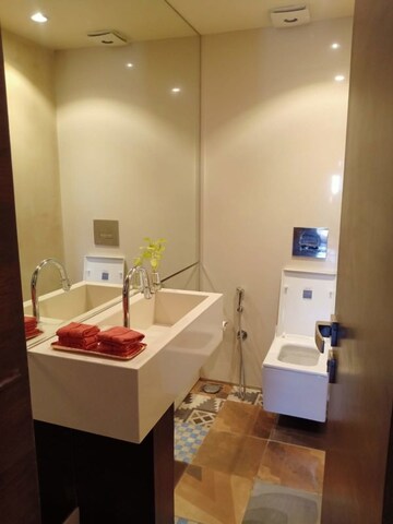 Team Area in 3 BHK Apartment at Hiranandani Gardens Eldora, Powai – for Sale
