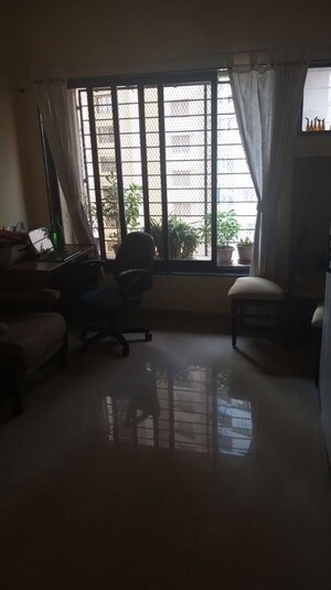 Living Room in 2 BHK Apartment at Swapnalok Towers, Malad East – for Sale