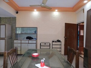 Master Bedroom in 2 BHK Apartment at Chembur – for Rent