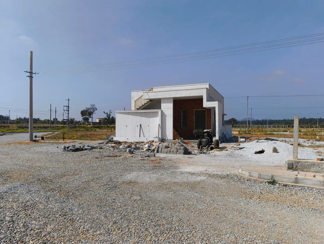 Plot For Sale in Channarayapatna