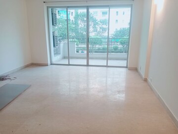 Room in 4 BHK Apartment at Emaar Palm Terraces Select, Sector 66 – for Rent