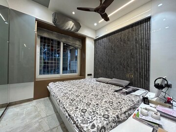 Bedroom in 5 BHK Apartment at Sinhagad Road – for Sale