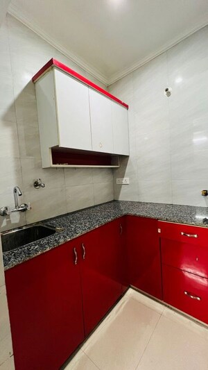 Kitchen in 1 RK Builder Floor at Minarch Tower, Sector 44 – for Rent