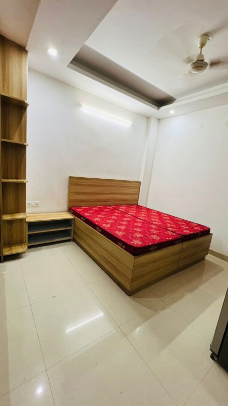 Bedroom, minarch-tower 1 RK 450 Sq.Ft. Builder Floor In Sector 44 Gurgaon 9949608