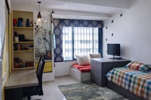 Living Room in 2 BHK Apartment at Vrindavan Tower Chikoowadi, Chikoowadi – for Sale