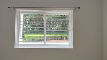 Room in 2 BHK Apartment at Mantri Webcity, Hennur – for Rent