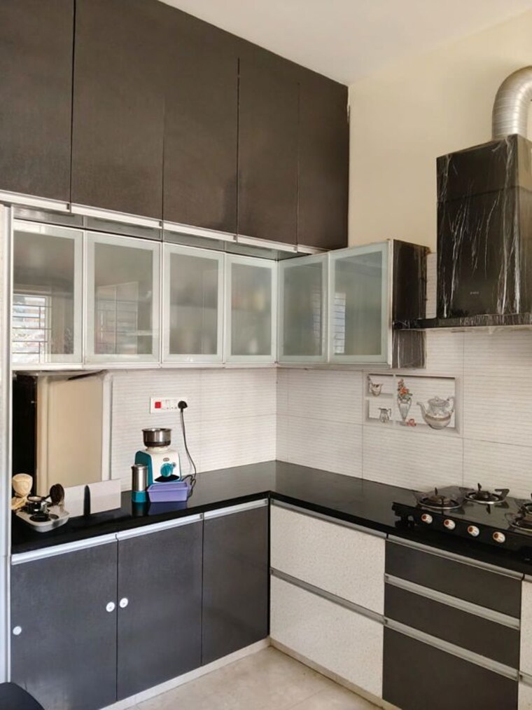 Kitchen, radiant-silver-oak 3 Bedroom 2500 Sq.Ft. Villa In Yelenahalli Bangalore 9949684