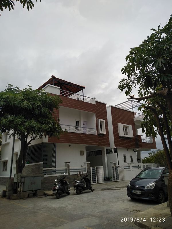 3 BHK + Pooja Room,Study Room,Extra Room Villa For Rent in Radiant Silver Oak