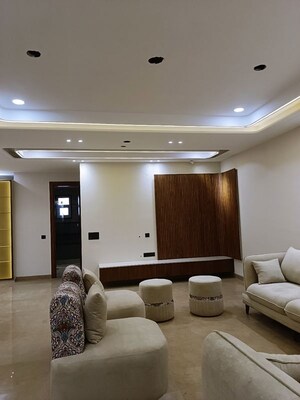 3 BHK Builder Floor For Sale in Meenakshi Garden