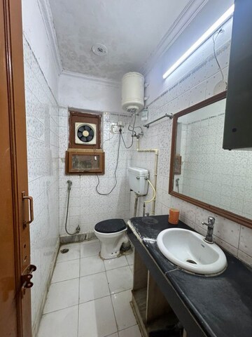 Bathroom in 4 BHK Apartment at Saket – for Rent