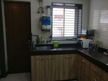 Kitchen in 3 BHK Apartment at Elite Estate, Vasundhara Sector 10 – for Sale