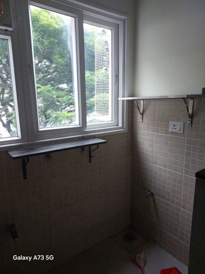 Room in 2.5 BHK Apartment at L&T Raintree Boulevard, Hebbal – for Rent