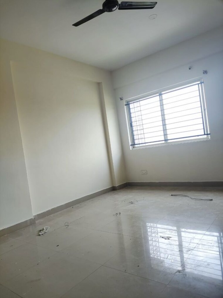 Room, richmond-lake-view 3 Bedroom 1550 Sq.Ft. Apartment In Chandapura Bangalore 9949917