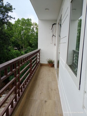 Balcony in 3 BHK Apartment at Vasant Kunj – for Rent